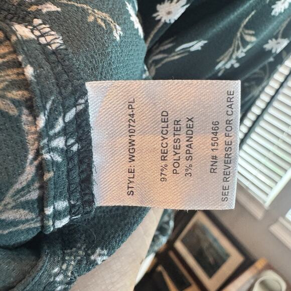 41 Hawthorn Green Floral Morey Split Neck 3/4 Sleeve Blouse Size 1x Workwear - Picture 4 of 5